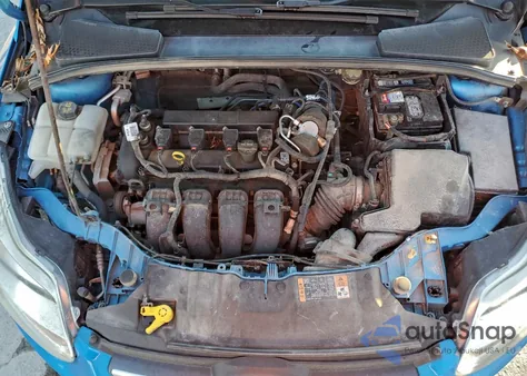 2014 Ford Focus Se z USA, uszkodzony, nr VIN 1FADP3K2XEL287159